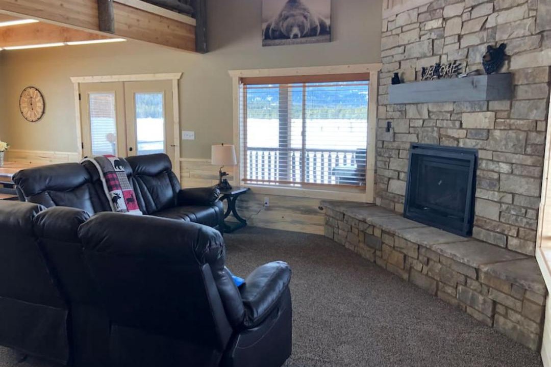 Photo of Livingroom in Island Park