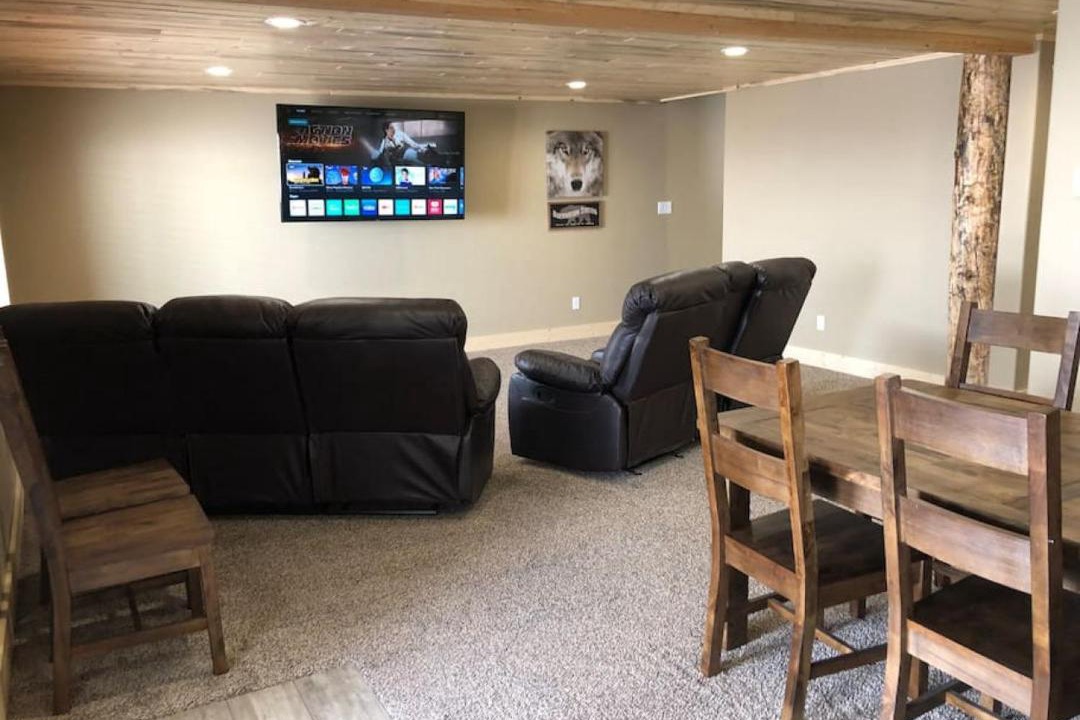 Photo of Livingroom in Island Park