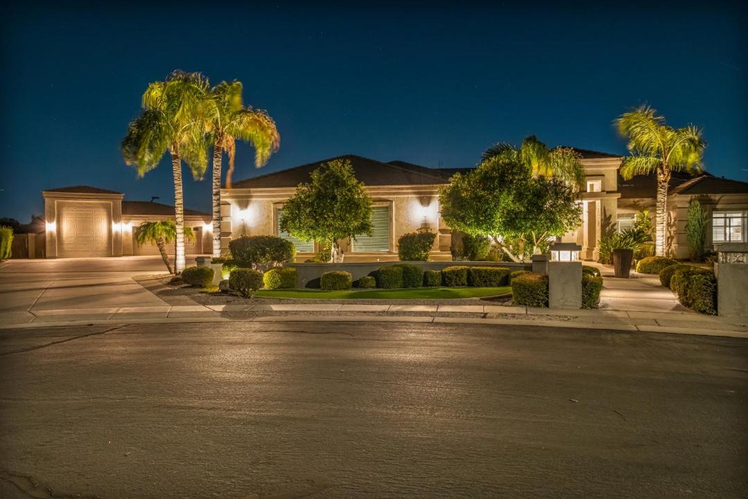 Photo of Buildings in Mesa
