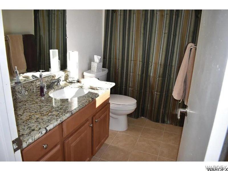 Photo of Others in Laughlin