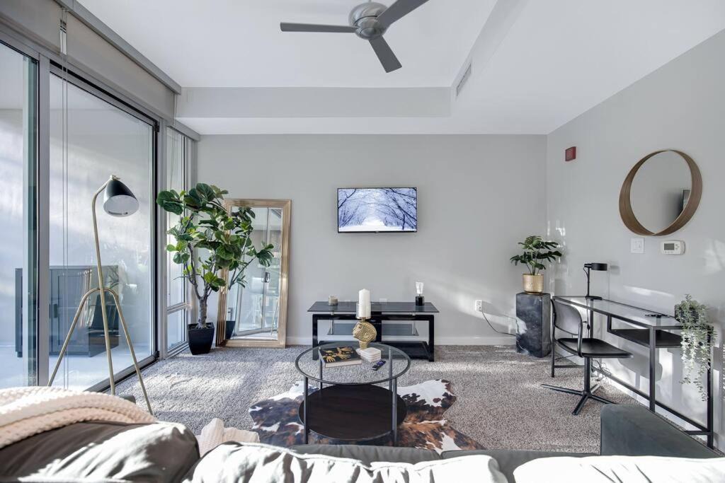 Photo of Livingroom in Tempe
