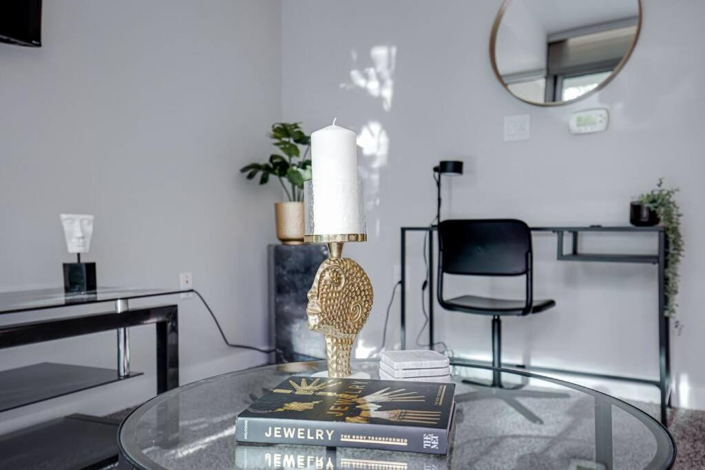 Photo of Livingroom in Tempe