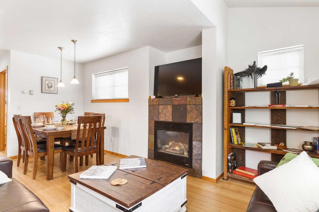 Photo of Livingroom in Bozeman