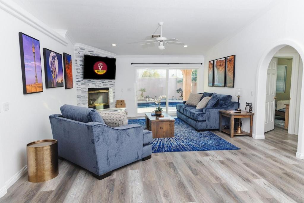 Photo of Livingroom in Lake Havasu City