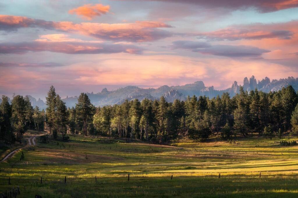 Photo of Outdoor in Custer