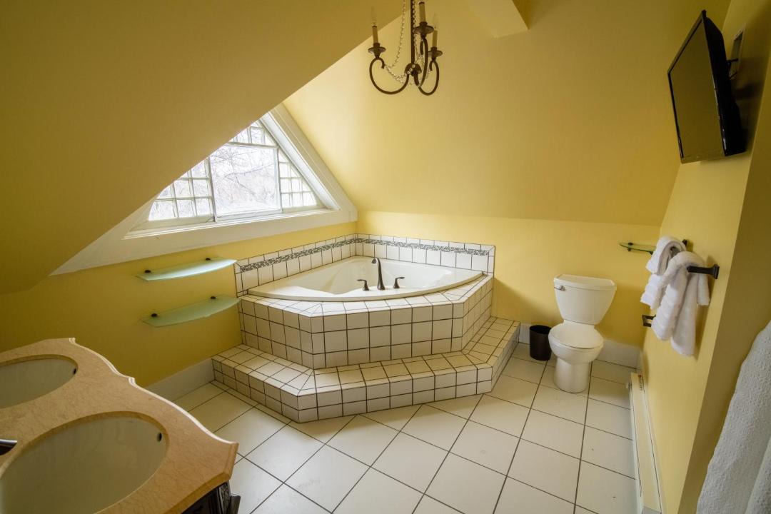 Photo of Bathroom in Helena