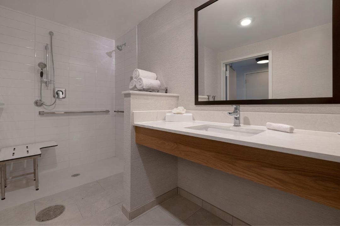 Photo of Bathroom in Dupont