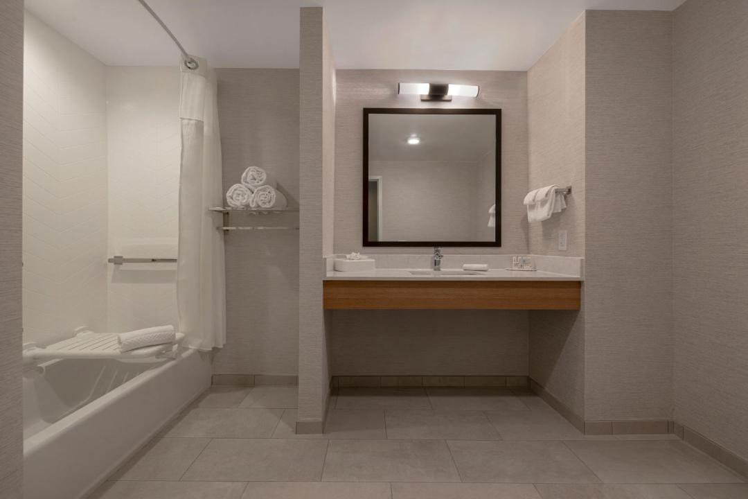 Photo of Bathroom in Dupont