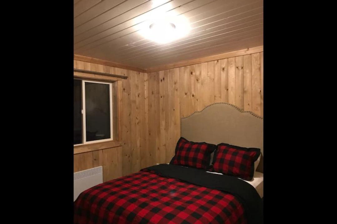 Photo of Bedroom in Island Park