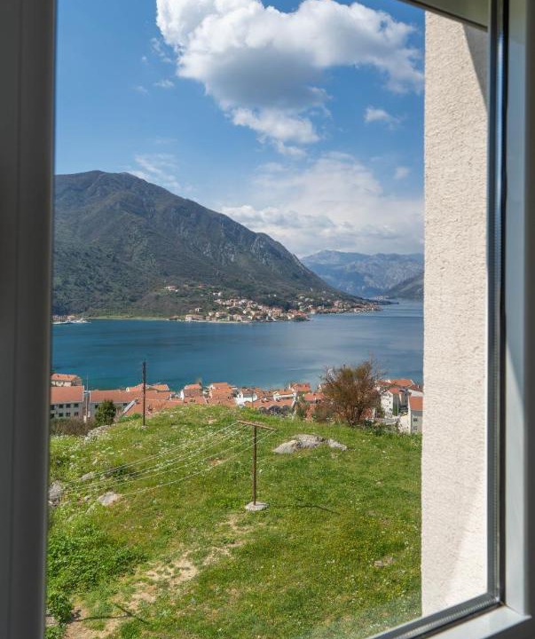 Photo of Others in Kotor