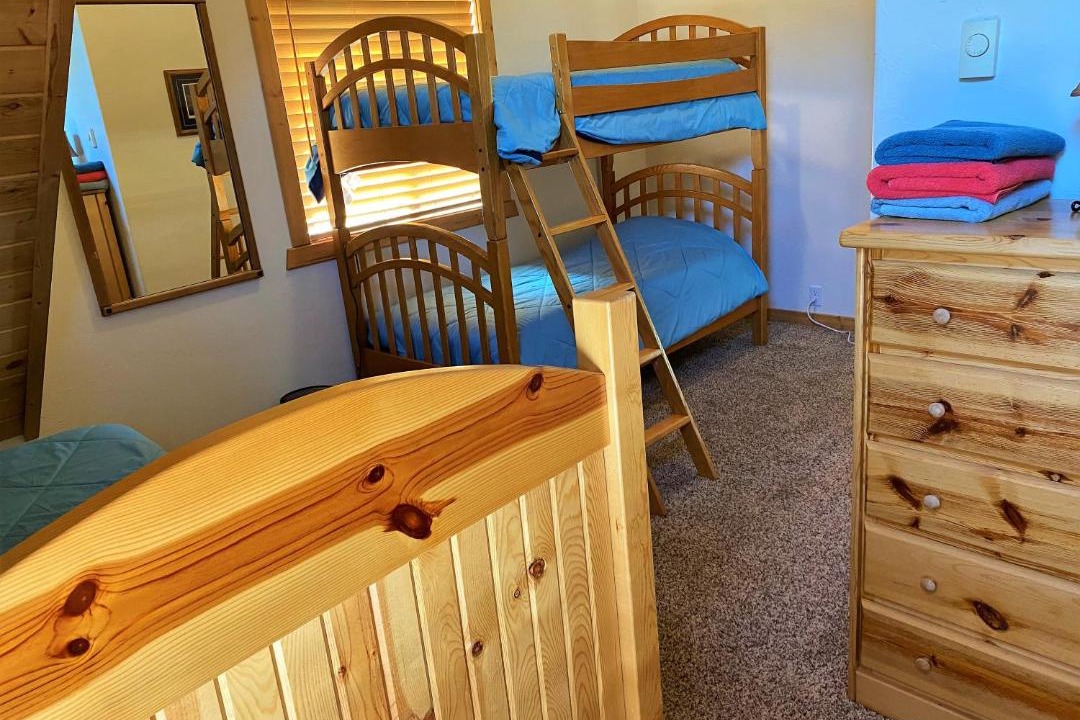 Photo of Bedroom in Island Park