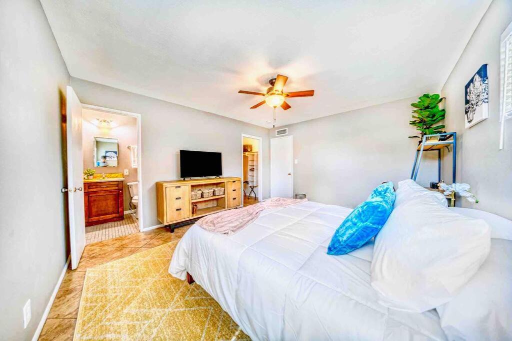 Photo of Bedroom in Encanto