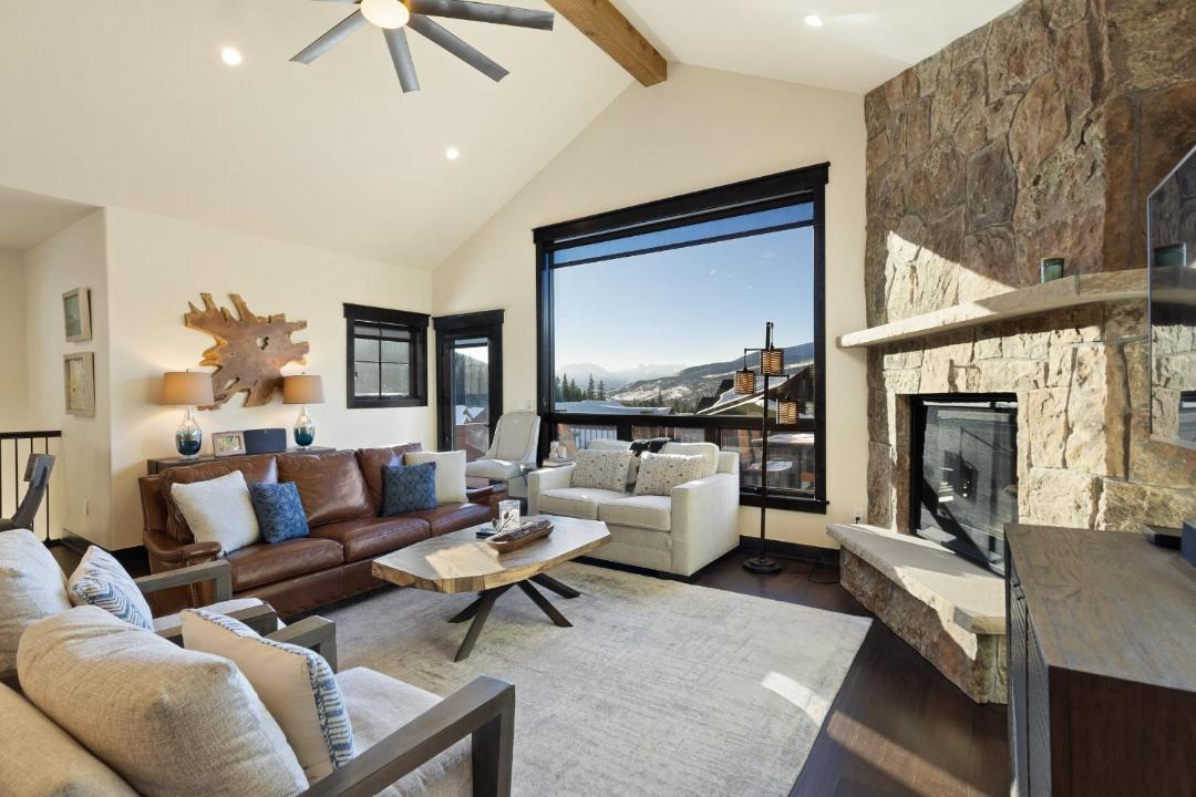 Photo of Others in Keystone