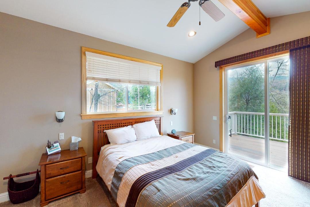 Photo of Bedroom in Bass Lake