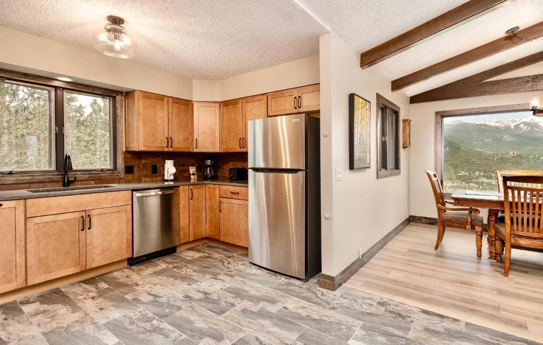 Photo of Others in Windcliff Estates