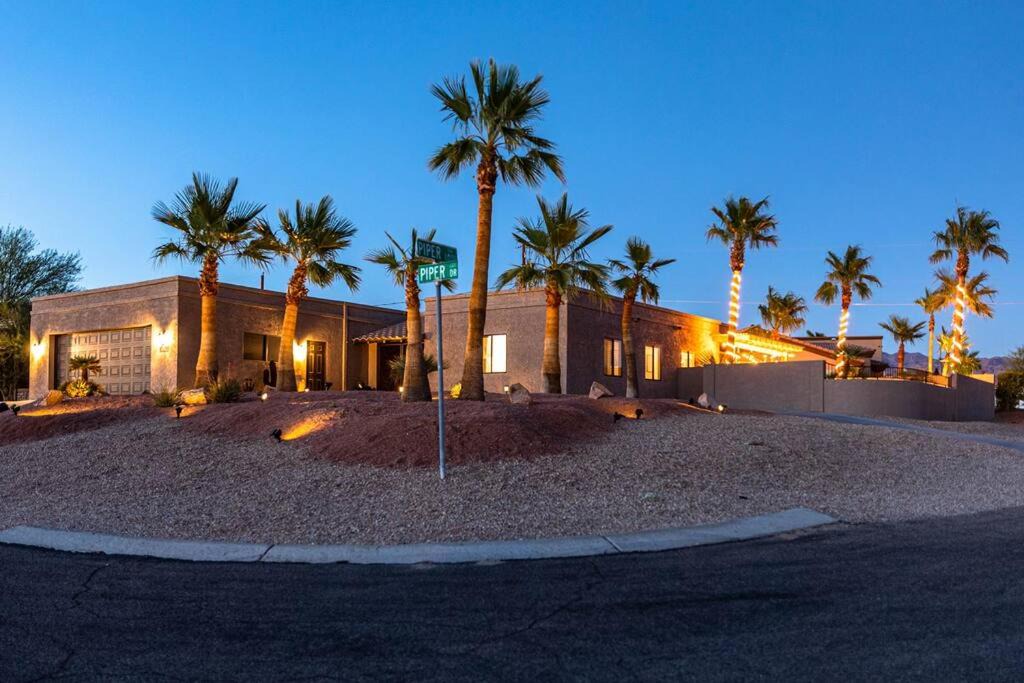 Photo of Buildings in Lake Havasu City