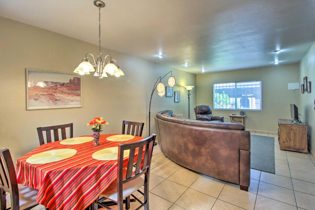 Photo of Livingroom in Westside Development