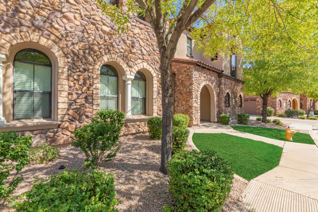 Photo of Buildings in Fulton Ranch