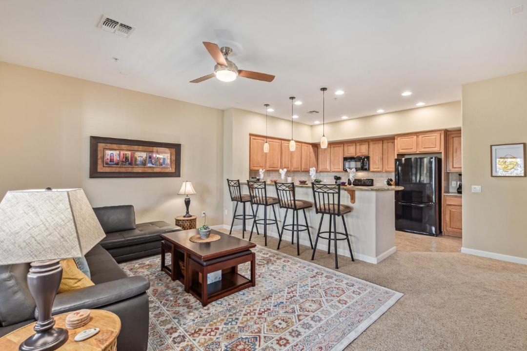 Photo of Livingroom in Fulton Ranch