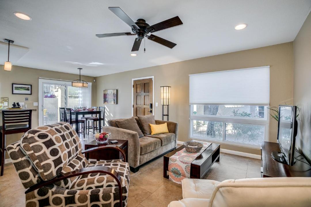 Photo of Livingroom in Ahwatukee Foothills