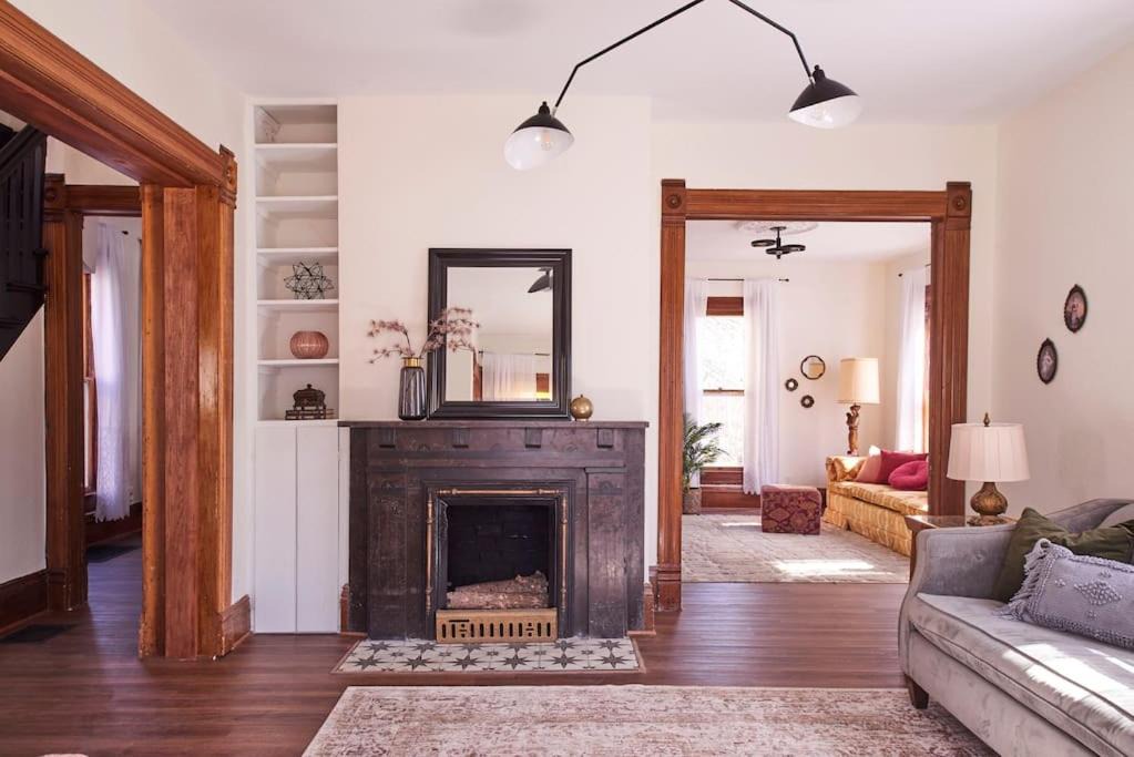 Photo of Livingroom in Des Moines