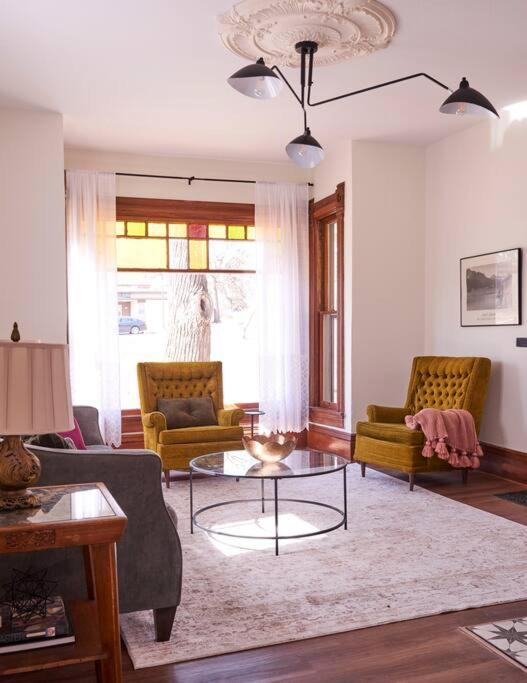 Photo of Livingroom in Des Moines
