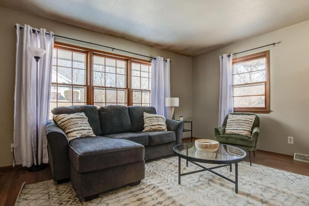 Photo of Livingroom in Des Moines