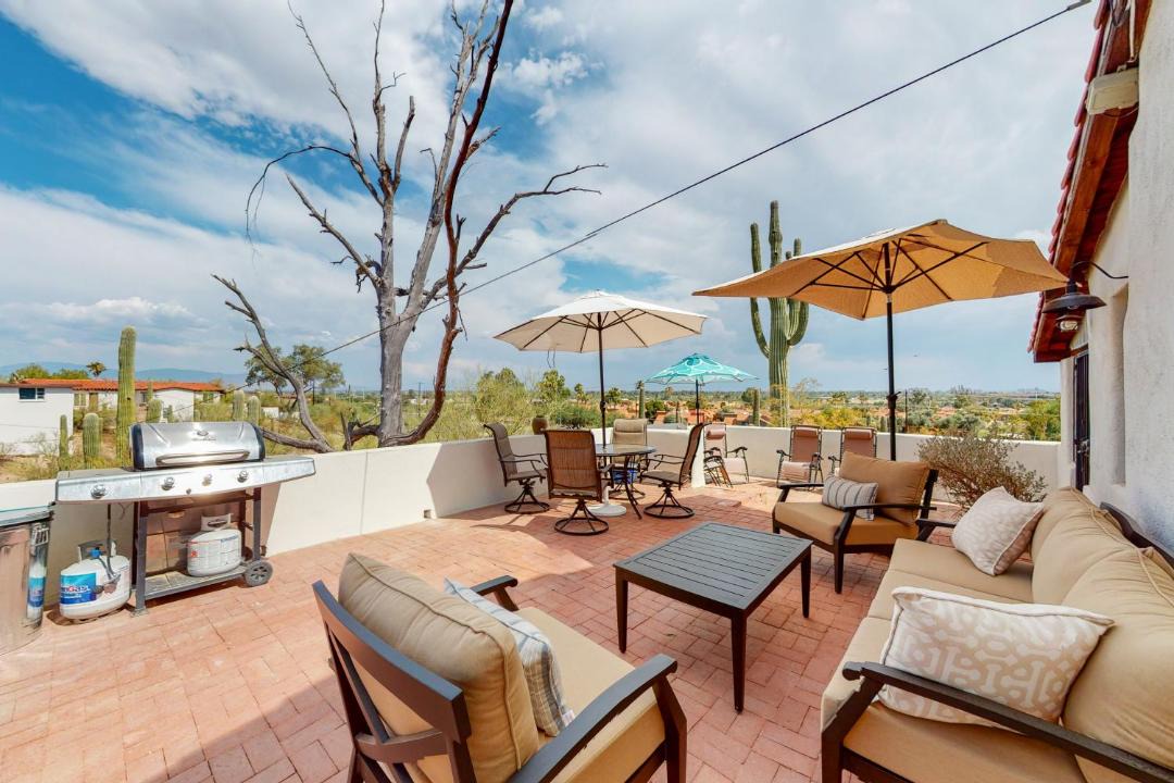 Photo of Patio Balcony in Los Ranchos Perkins