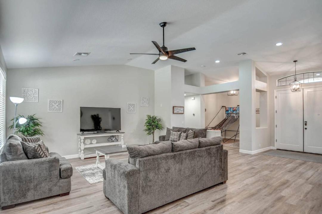 Photo of Livingroom in Chandler