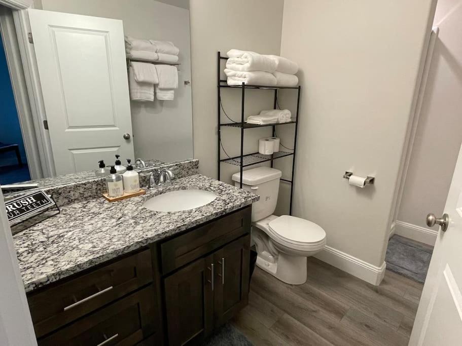Photo of Bathroom in Garden City
