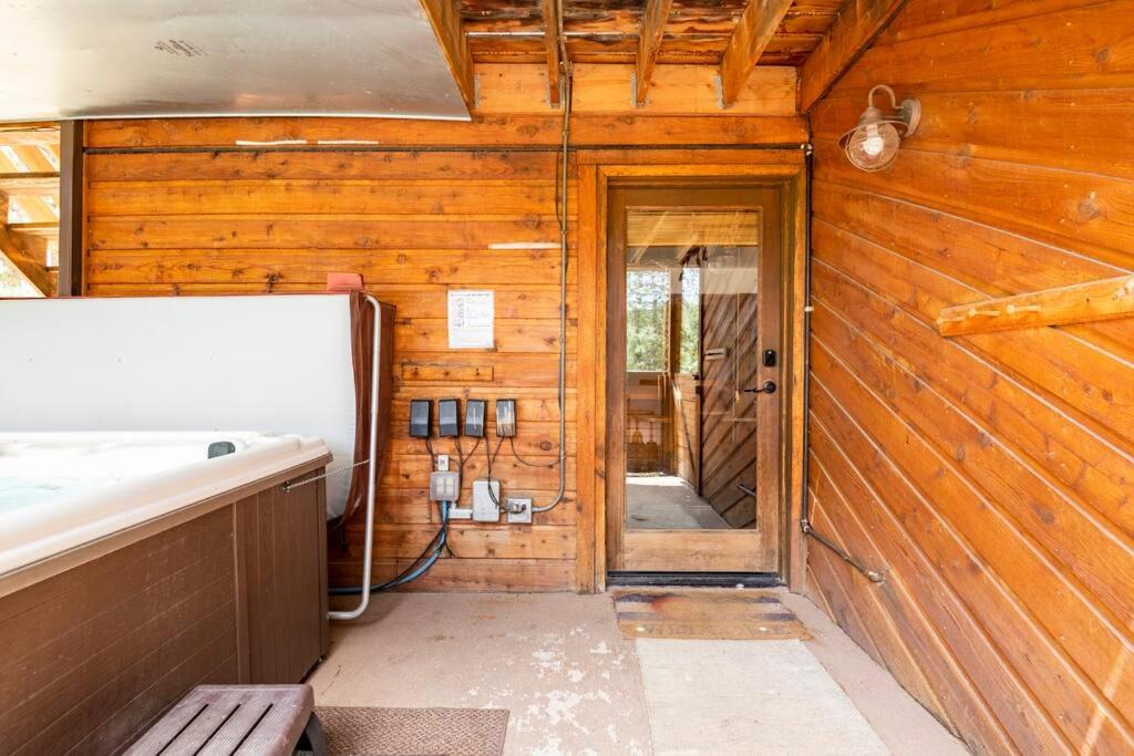 Photo of Bathroom in Woodland Park