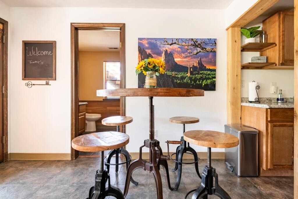 Photo of Livingroom in Woodland Park