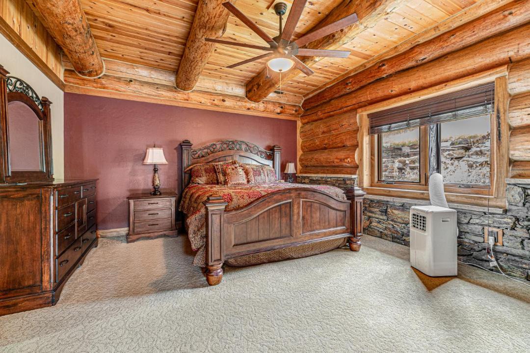 Photo of Bedroom in Hill City