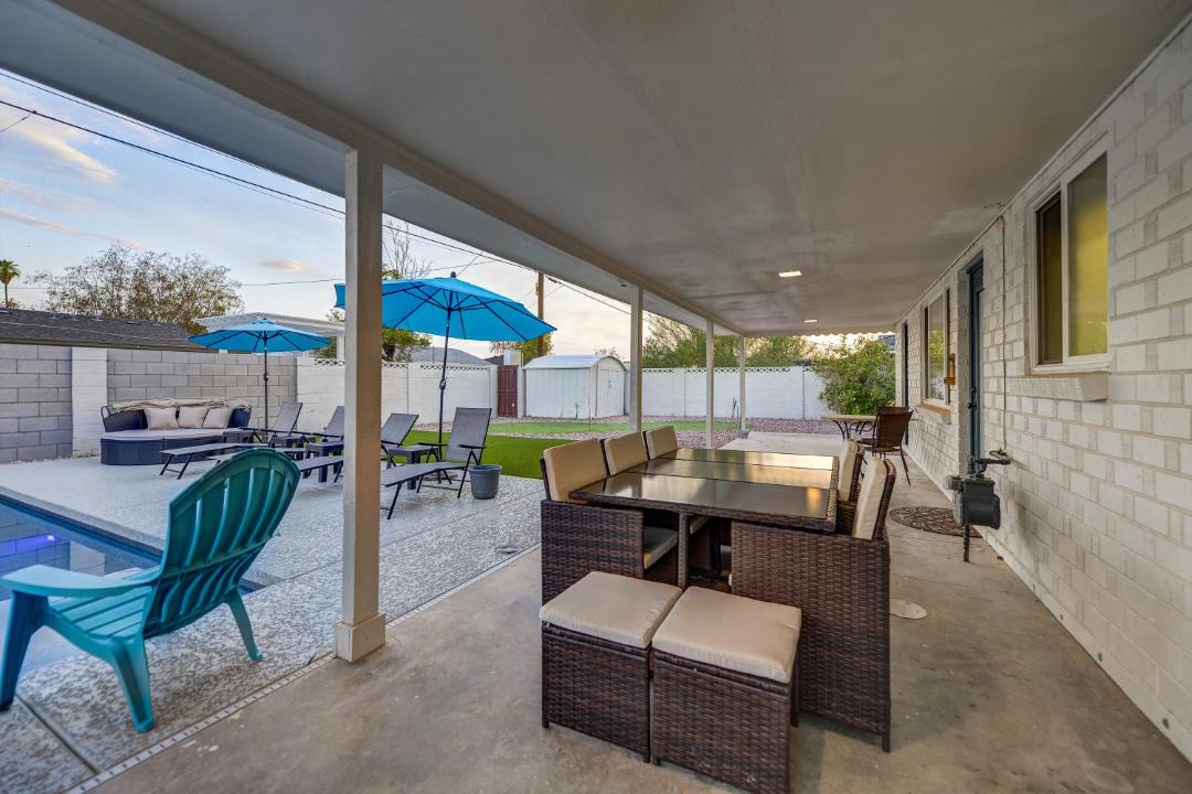 Photo of Patio Balcony in Scottsdale Estates Five