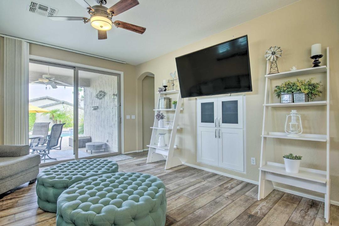 Photo of Livingroom in Legacy
