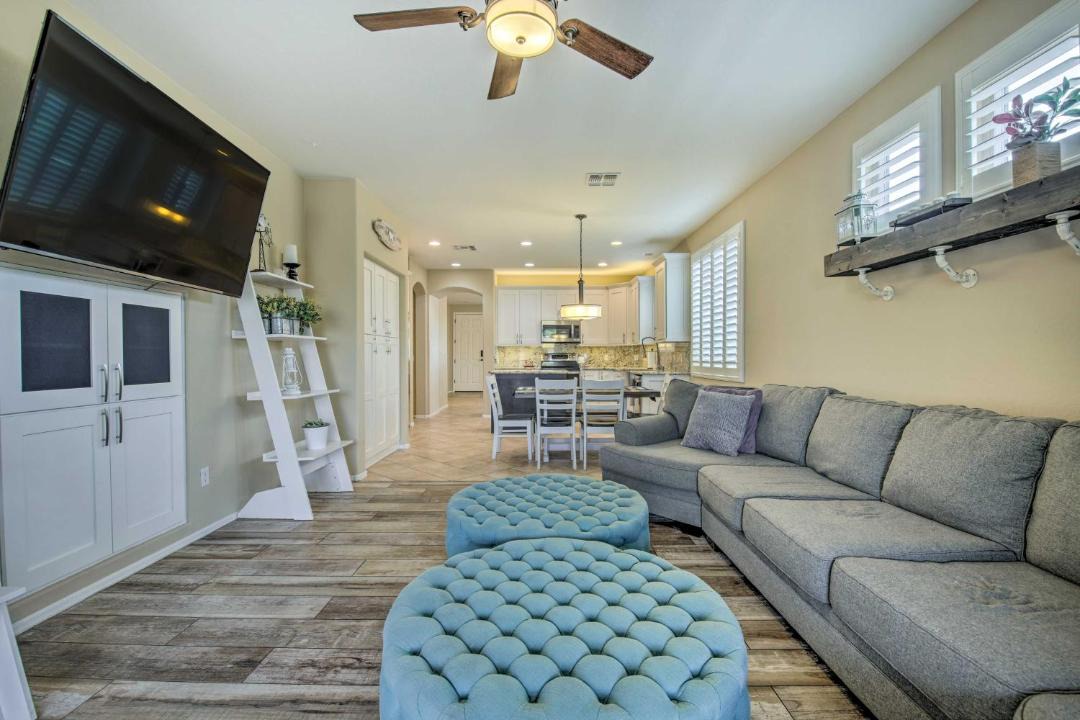 Photo of Livingroom in Legacy