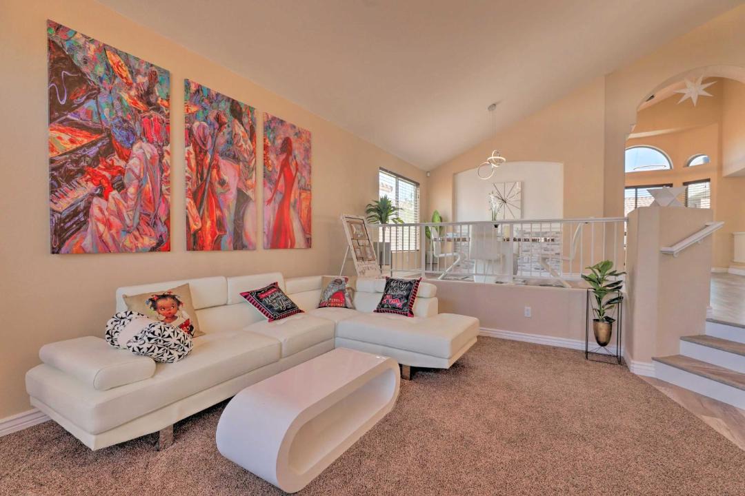 Photo of Livingroom in Gilbert