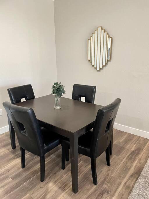 Photo of Livingroom in McDowell Mountain Apartments