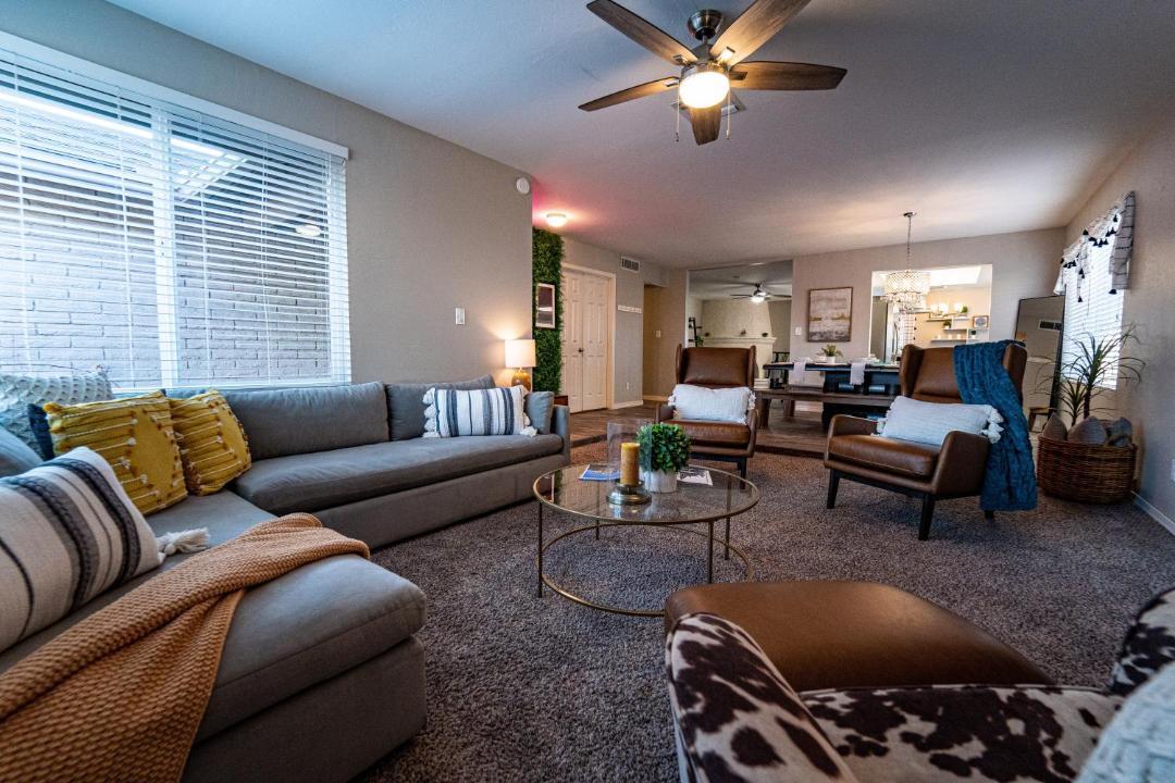 Photo of Livingroom in Chandler