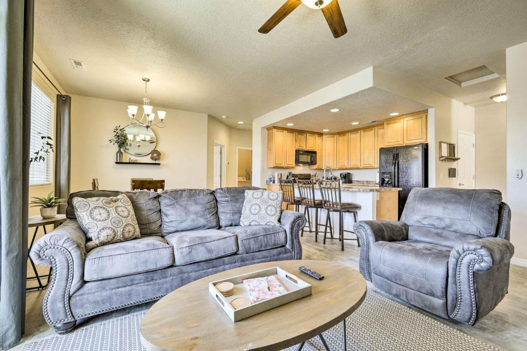 Photo of Livingroom in Mesquite