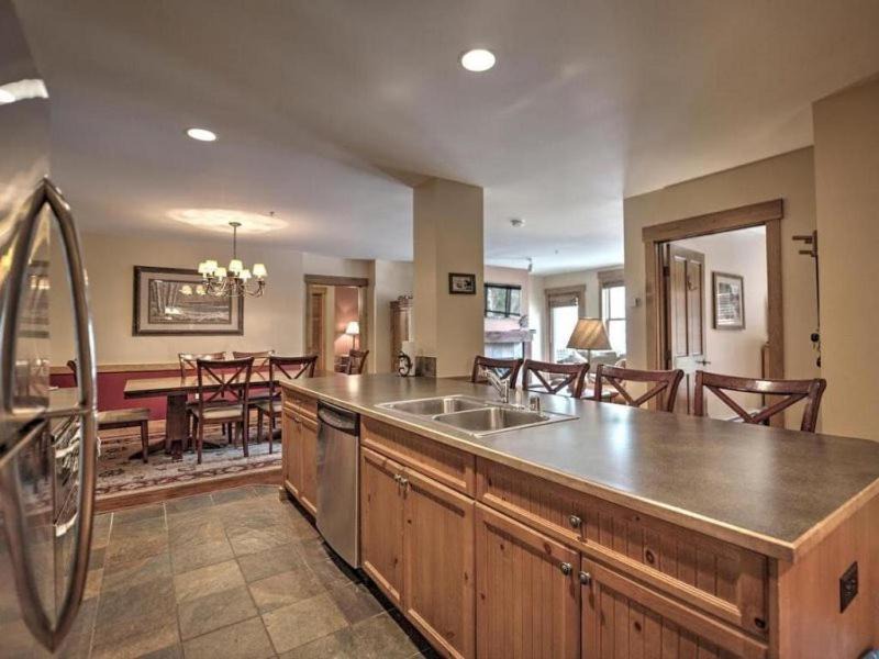 Photo of Kitchen in River Run