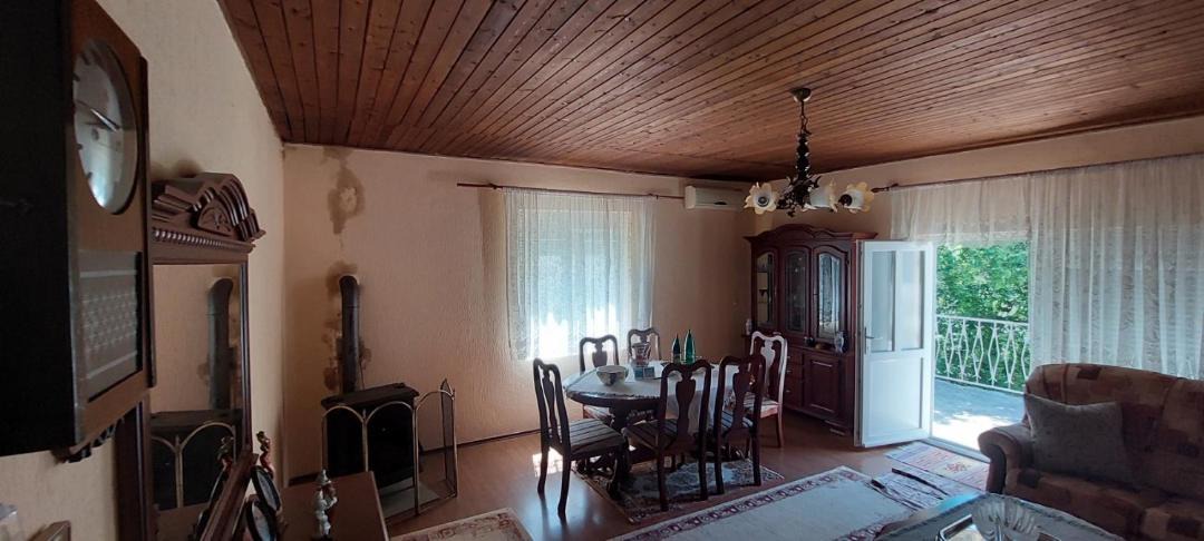 Photo of Livingroom in Karuc