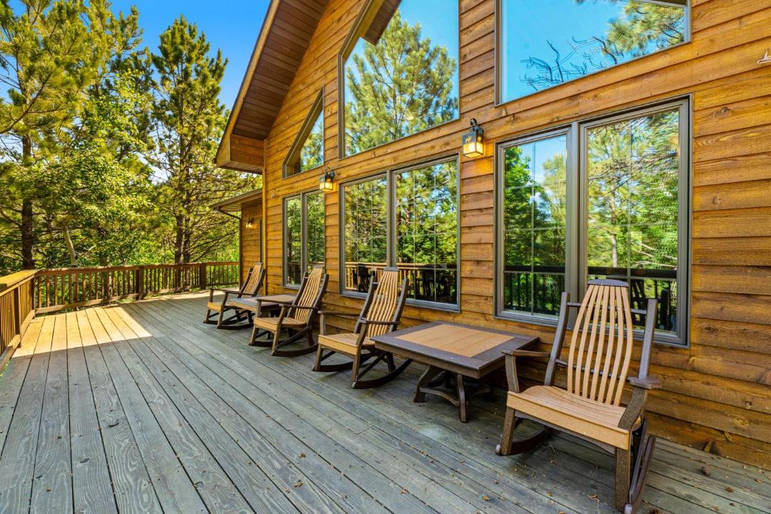 Photo of Patio Balcony in Deadwood