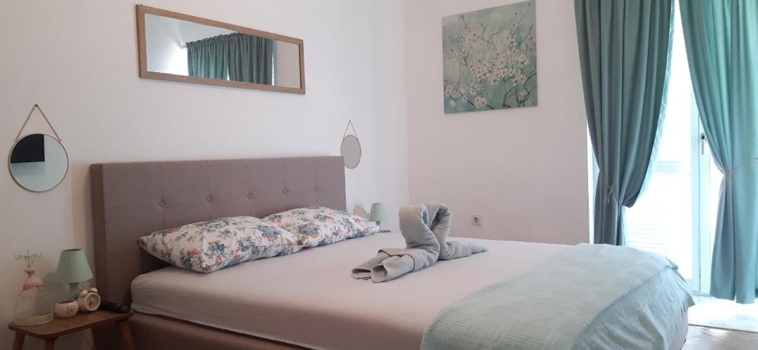 Photo of Bedroom in Karuc