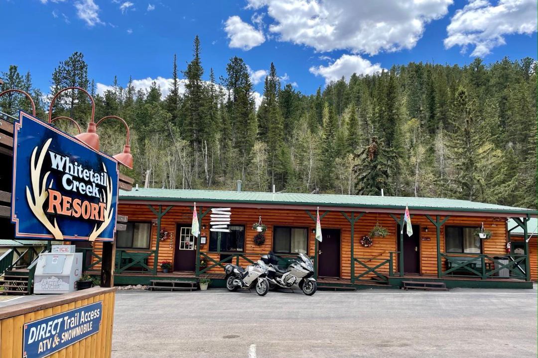 Photo of Others in Deadwood