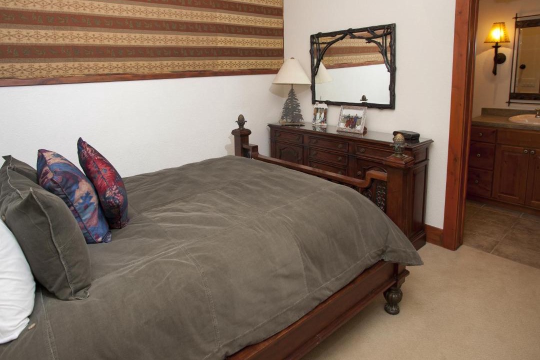 Photo of Bedroom in Vail