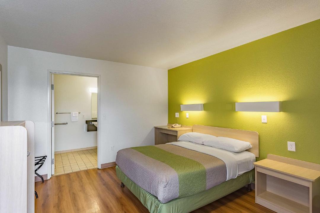 Photo of Bedroom in Billings