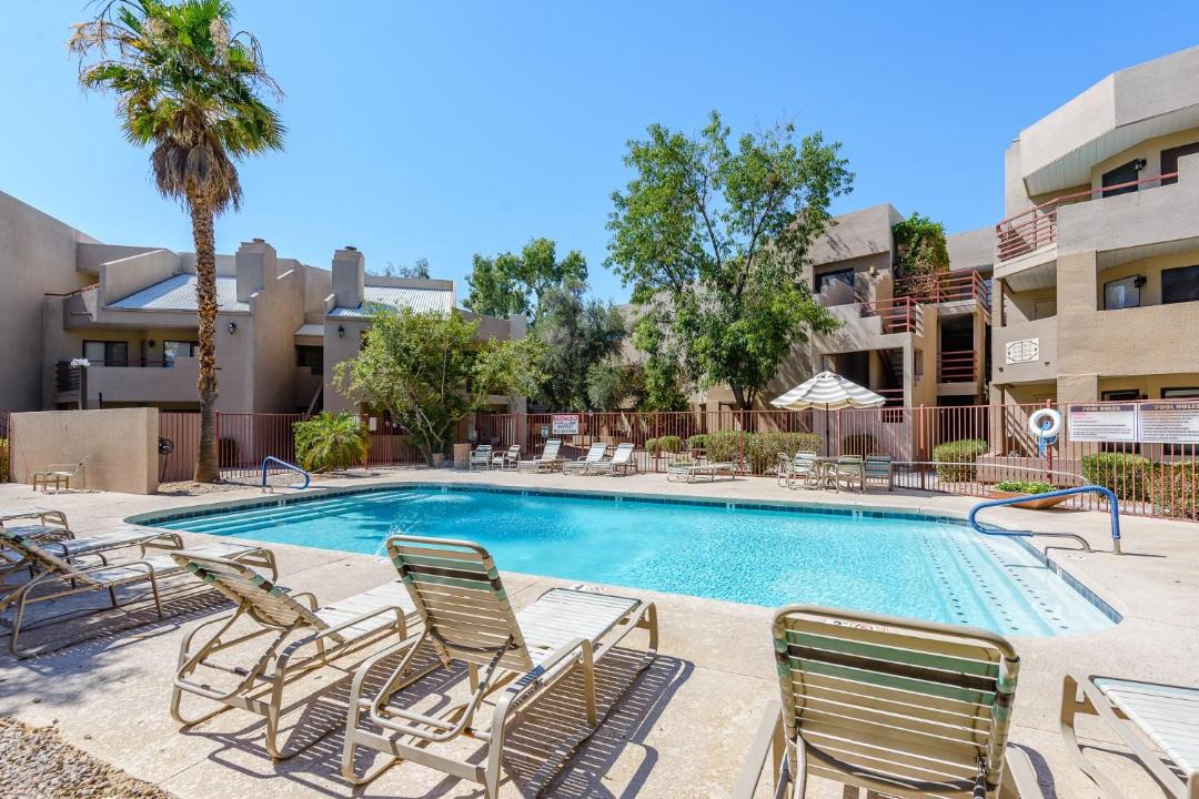 Photo of Others in Paradise Valley Village