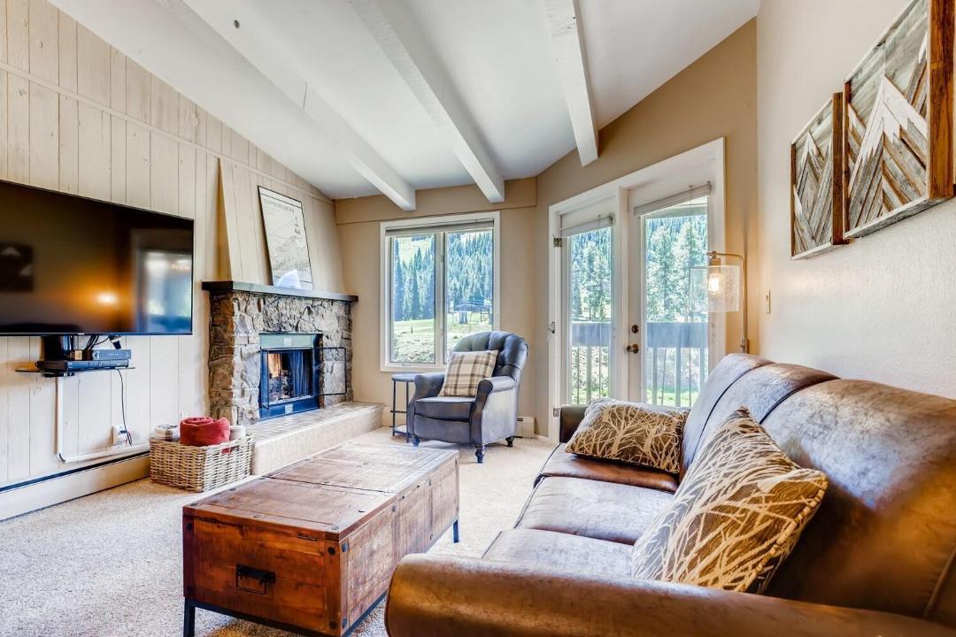 Photo of Livingroom in Copper Mountain Village