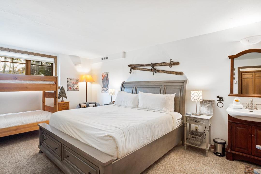 Photo of Bedroom in Steamboat Springs